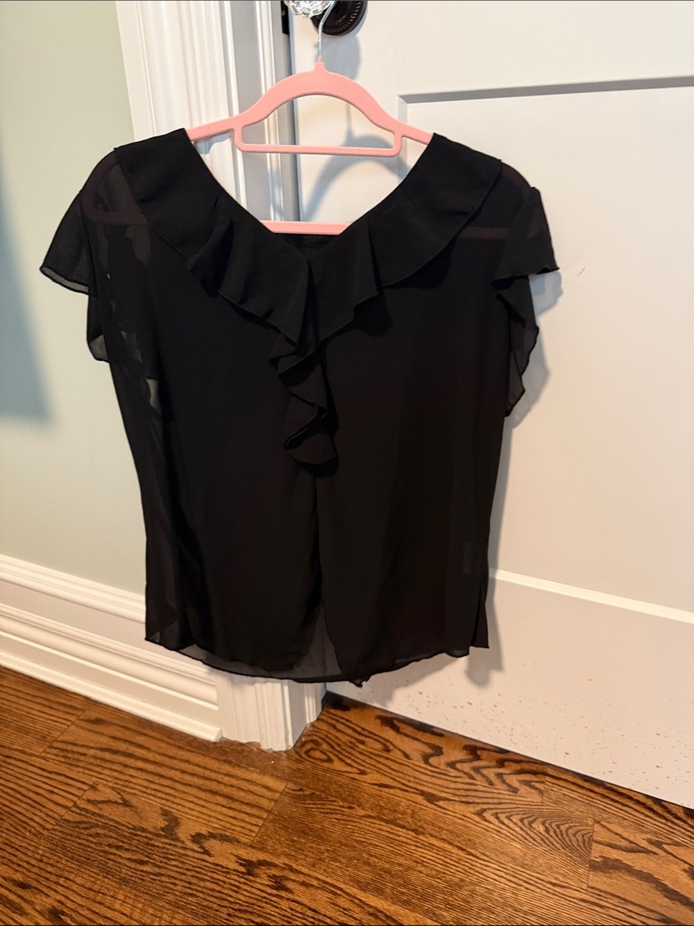Black Ruffle V-Neck Short Sleeve Blouse